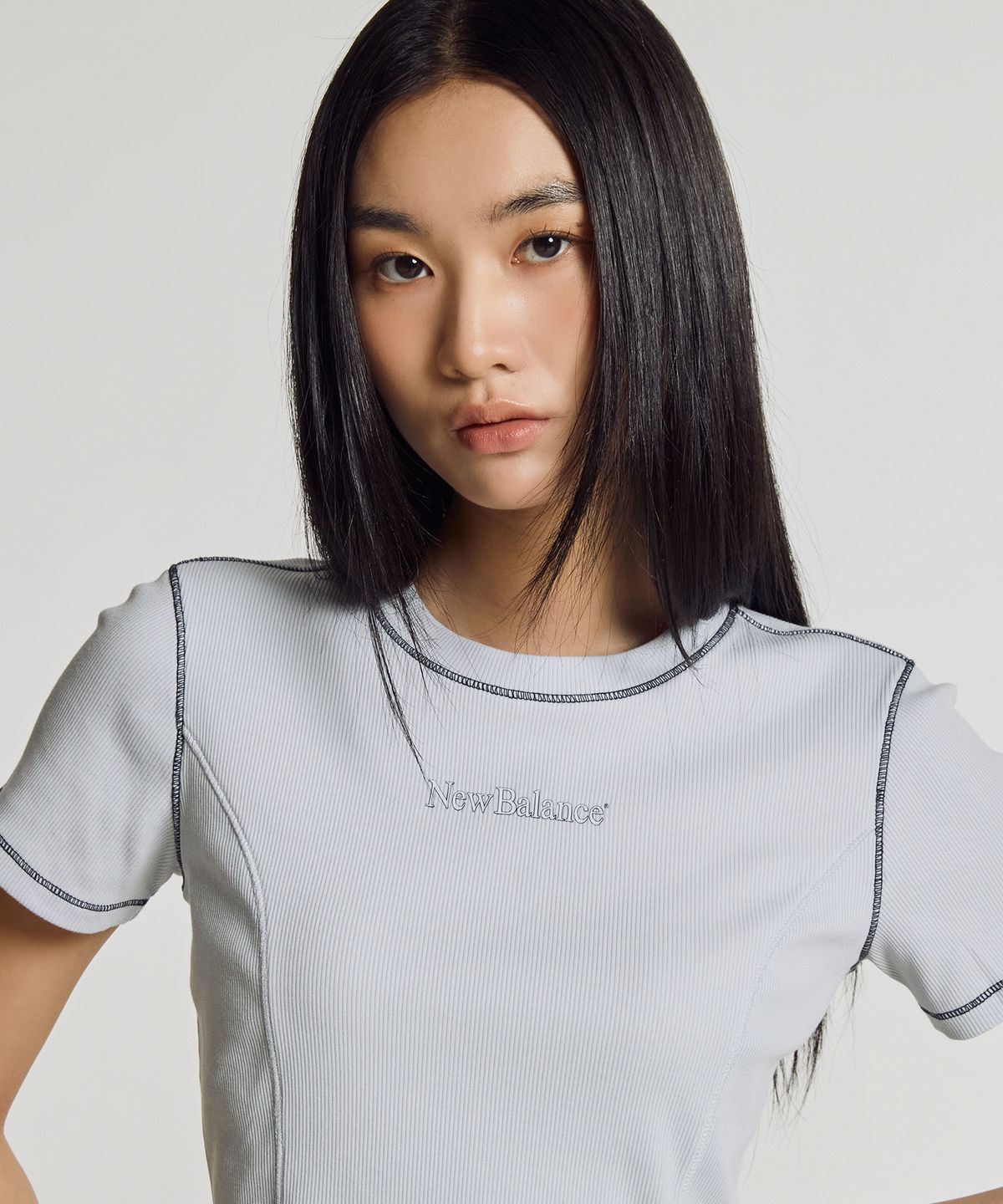 뉴발란스(NEW BALANCE) NBNEG3W652 / WOMEN 에센셜 골지 반팔티 (LIGHT BLUE)