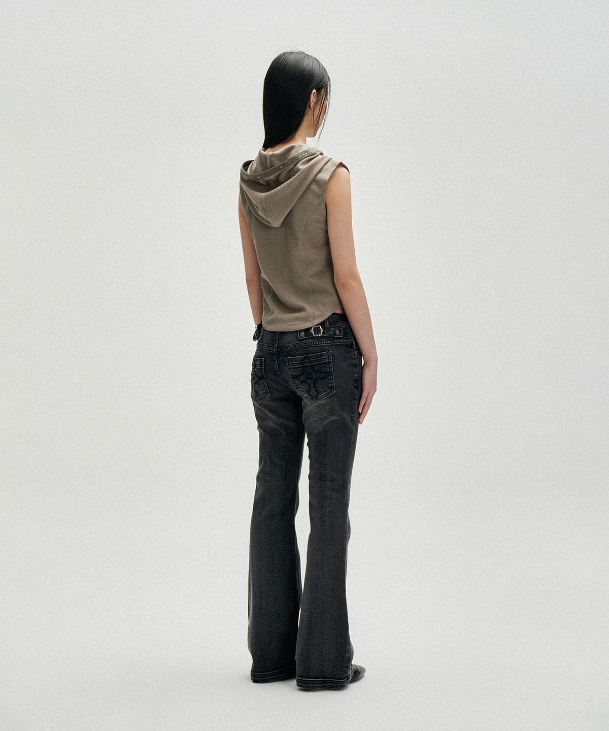낫포너드(NOT4NERD) W Eyelet Contrast Hood Vest - Beige