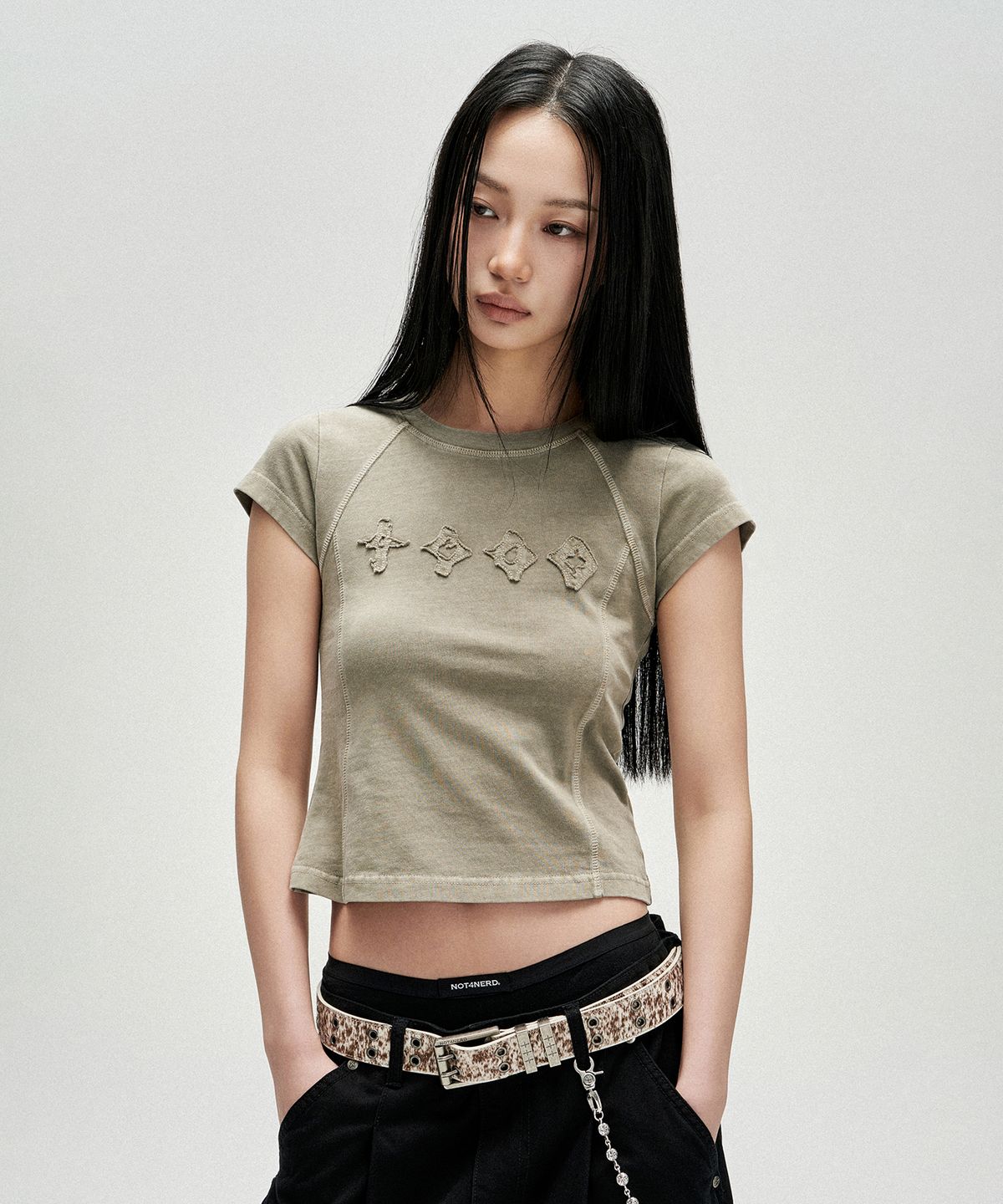 낫포너드(NOT4NERD) W Symbol Sequence Incision Pigment T-Shirts - Beige