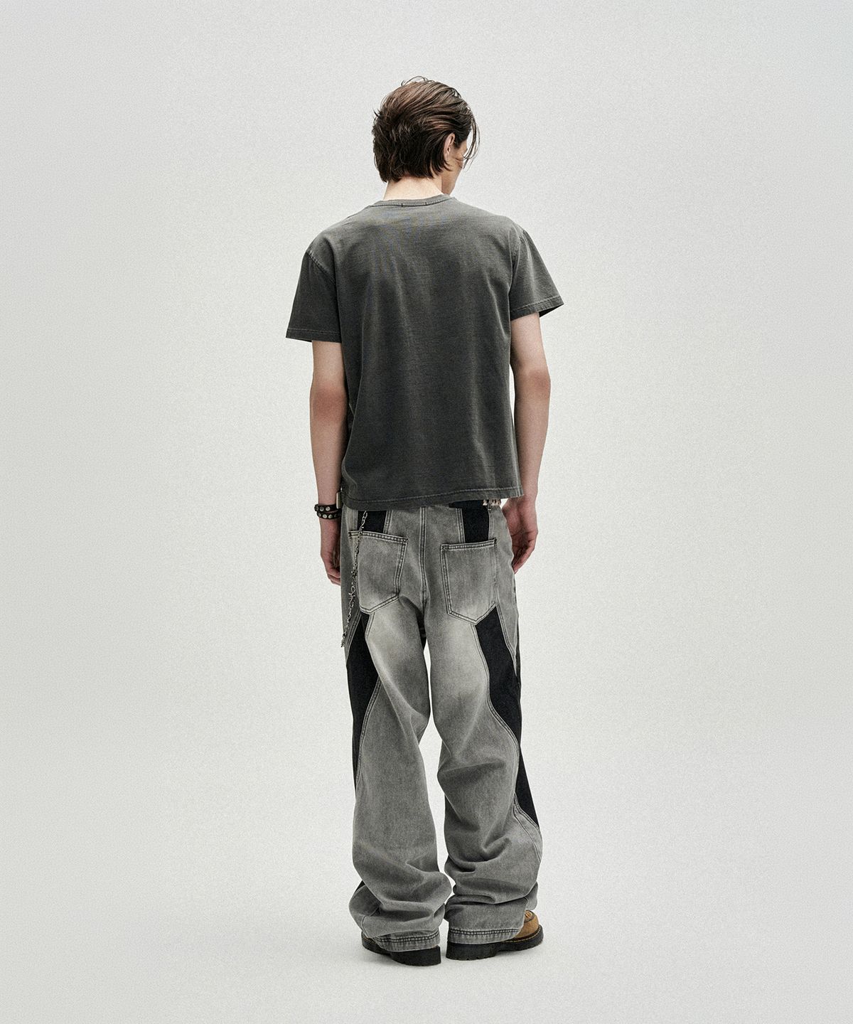 낫포너드(NOT4NERD) Cathedral Afterimage Pigment Regular Fit T-Shirts - Charcoal