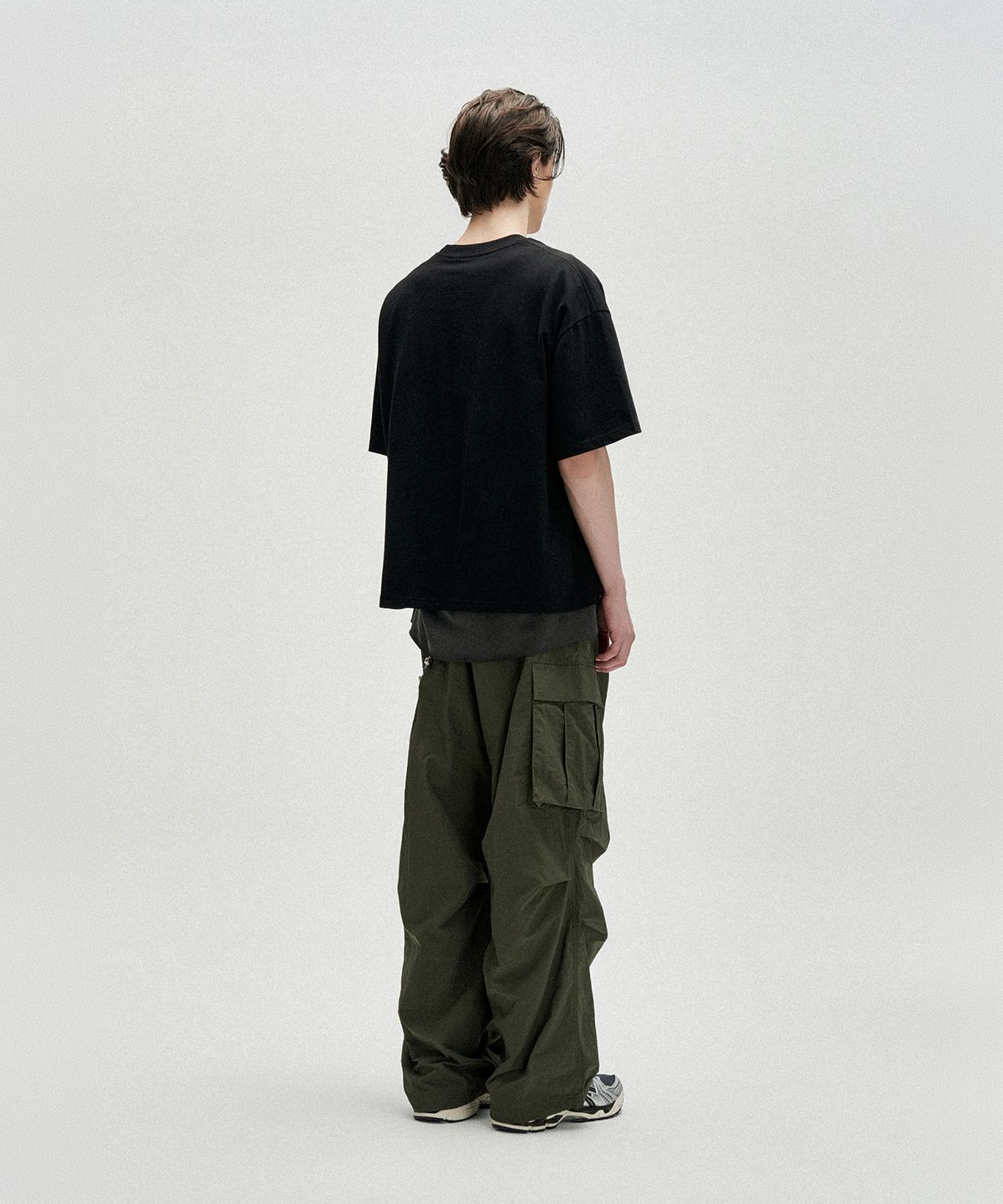 낫포너드(NOT4NERD) Fragmented Self Loose Cropped T-Shirts - Black