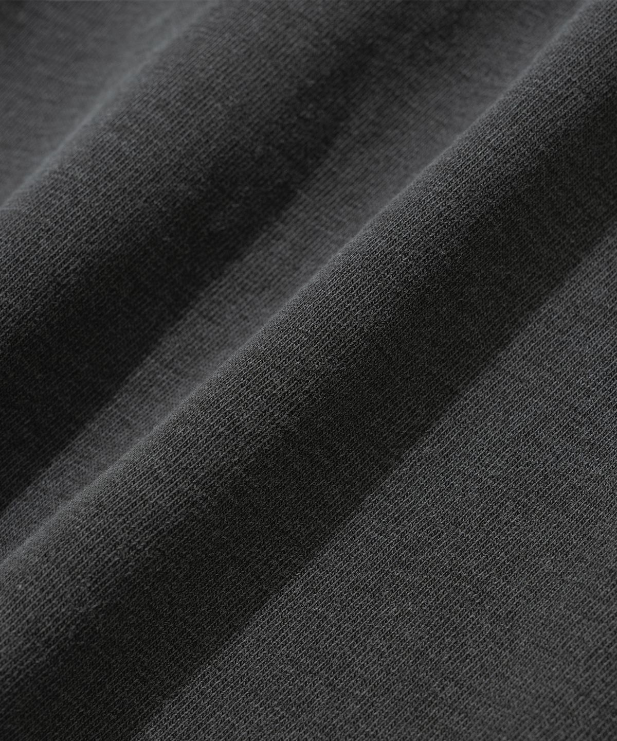 낫포너드(NOT4NERD) Ignited Angel Pigment Loose Cropped T-Shirts - Charcoal