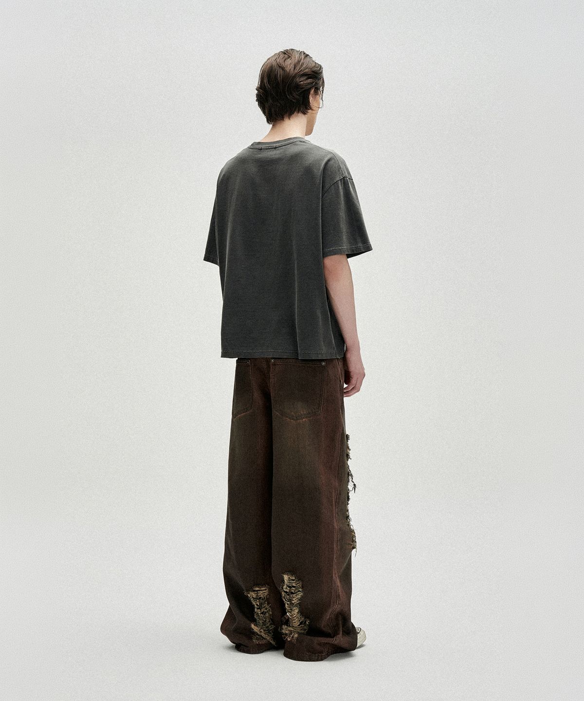 낫포너드(NOT4NERD) Omens Pigment Loose Cropped T-Shirts - Charcoal