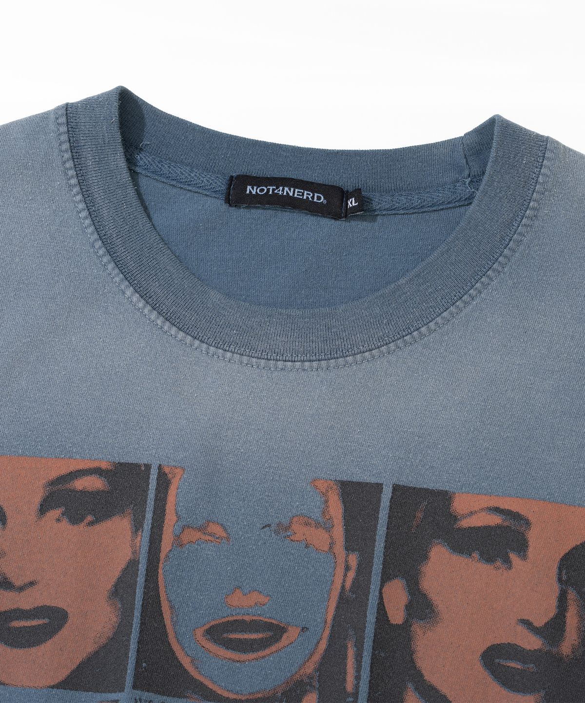 낫포너드(NOT4NERD) Divided Portrait Bleach Washed Loose Cropped T-Shirts - Navy