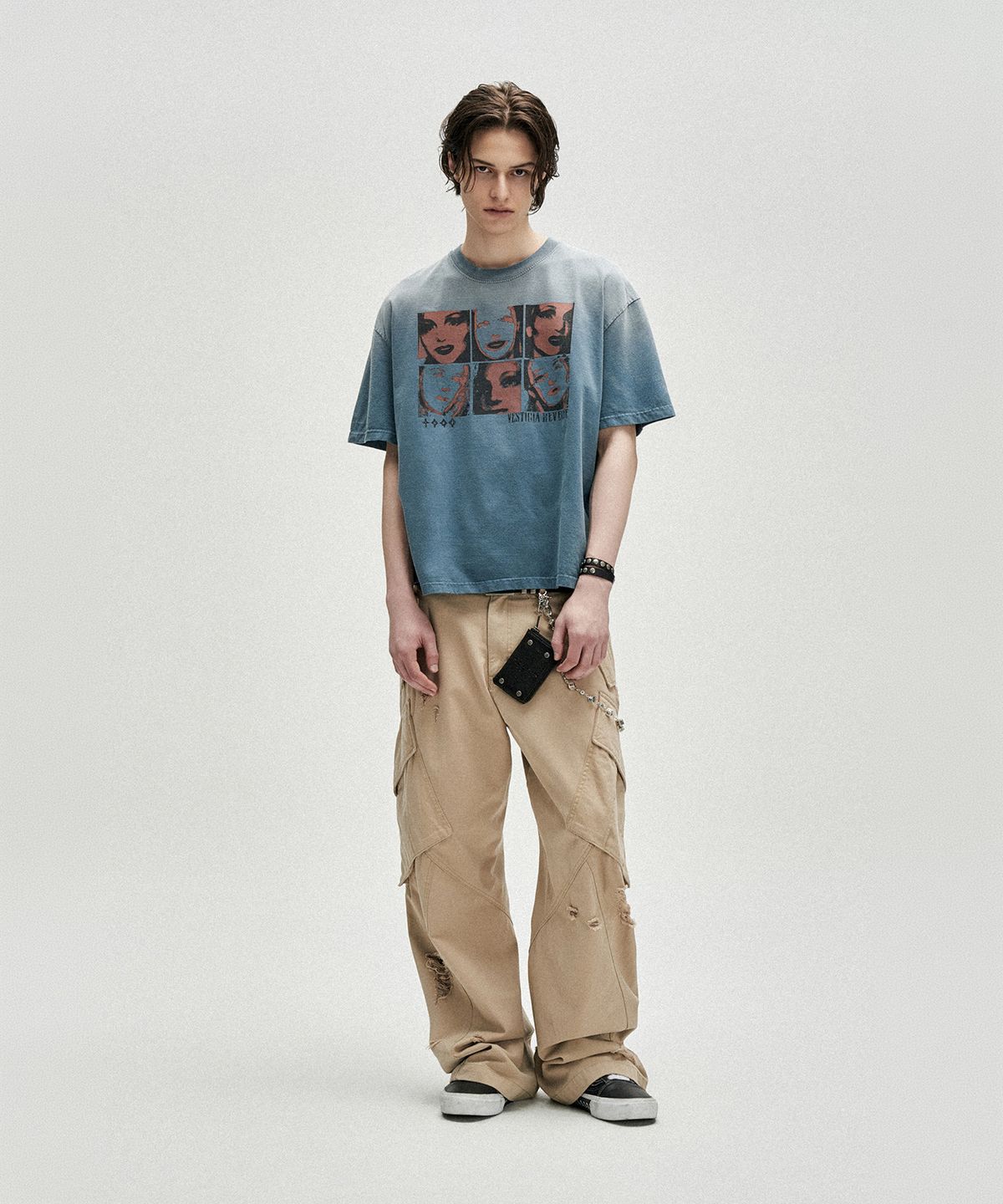 낫포너드(NOT4NERD) Divided Portrait Bleach Washed Loose Cropped T-Shirts - Navy