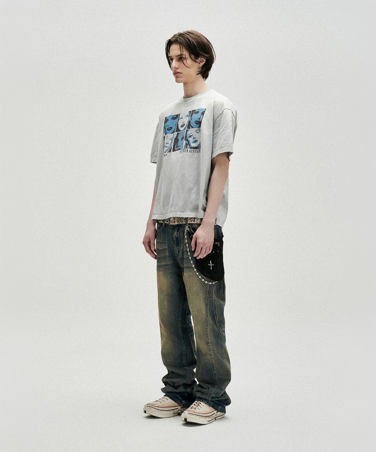 낫포너드(NOT4NERD) Divided Portrait Bleach Washed Loose Cropped T-Shirts - Light Grey