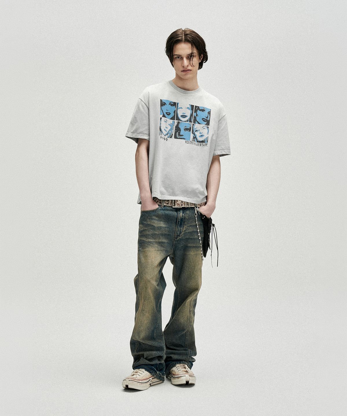 낫포너드(NOT4NERD) Divided Portrait Bleach Washed Loose Cropped T-Shirts - Light Grey