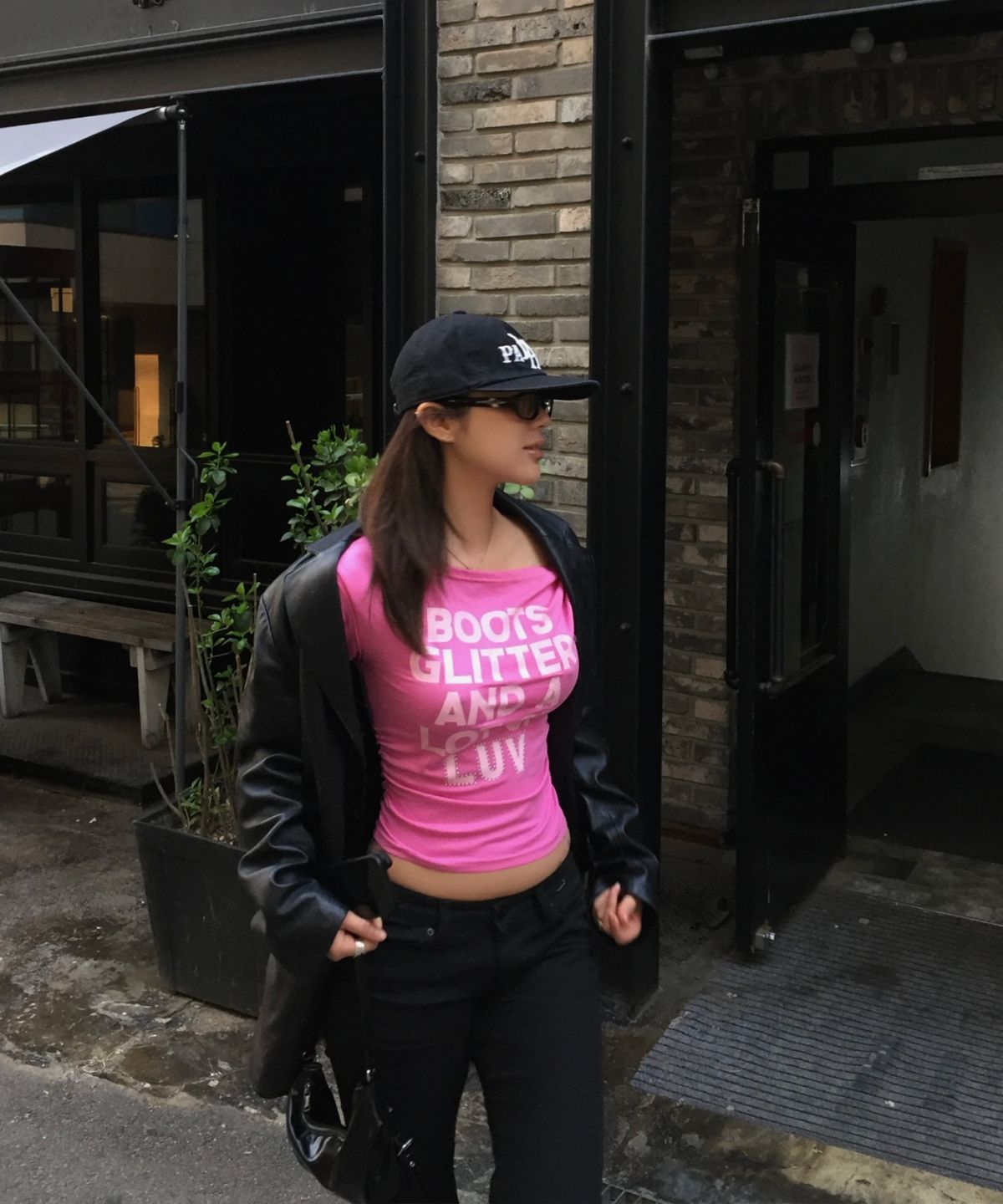 에즈이프 캘리(ASIF CALIE) TWIST UNBALANCE LETTERING T-SHIRT PINK