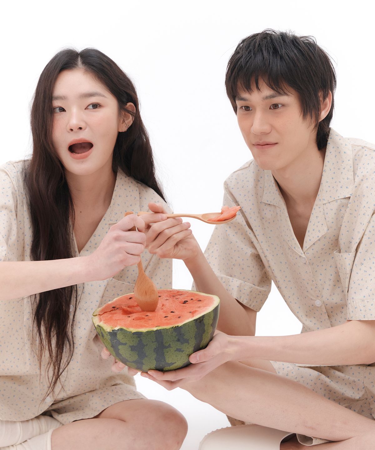 오프아워(OFFHOUR) [2SET] 쁘띠플뢰르 배배 반팔 잠옷 세트