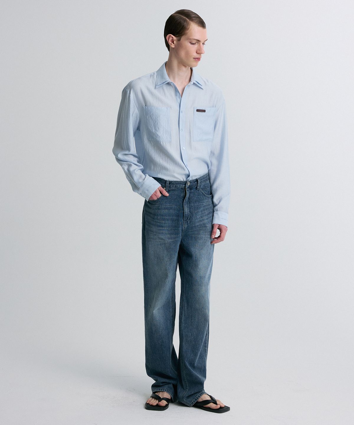 리이 맨(RERHEE MEN) SOFT FADE WASHED DENIM PANTS