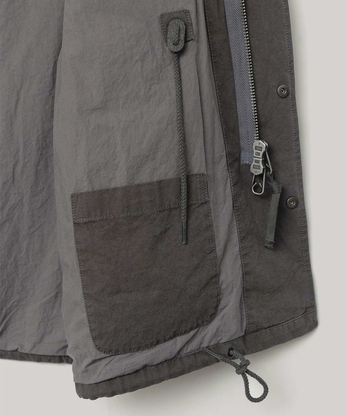어나더오피스 우먼(ANOTHER OFFICE WOMEN) W. Limp M-65 Field Jacket (Charcoal)