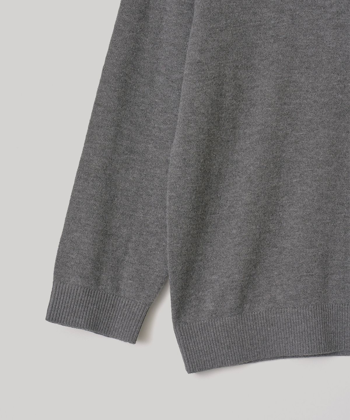 어나더오피스 우먼(ANOTHER OFFICE WOMEN) W. V-Neck Solid Knit (Heather Charcoal)
