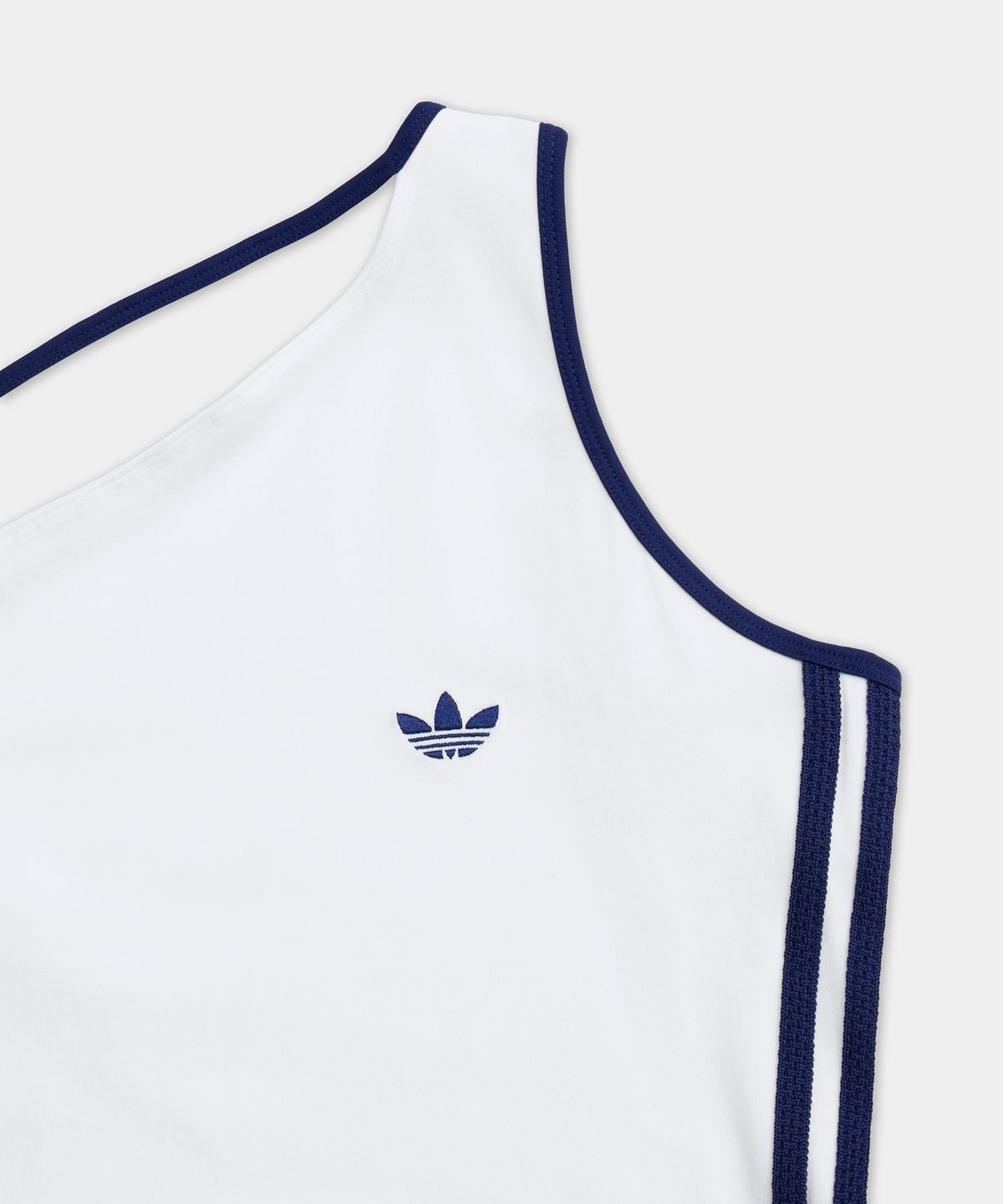 아디다스(ADIDAS) 탱크 원 숄더 탑 - 화이트:나이트스카이 / KY5696