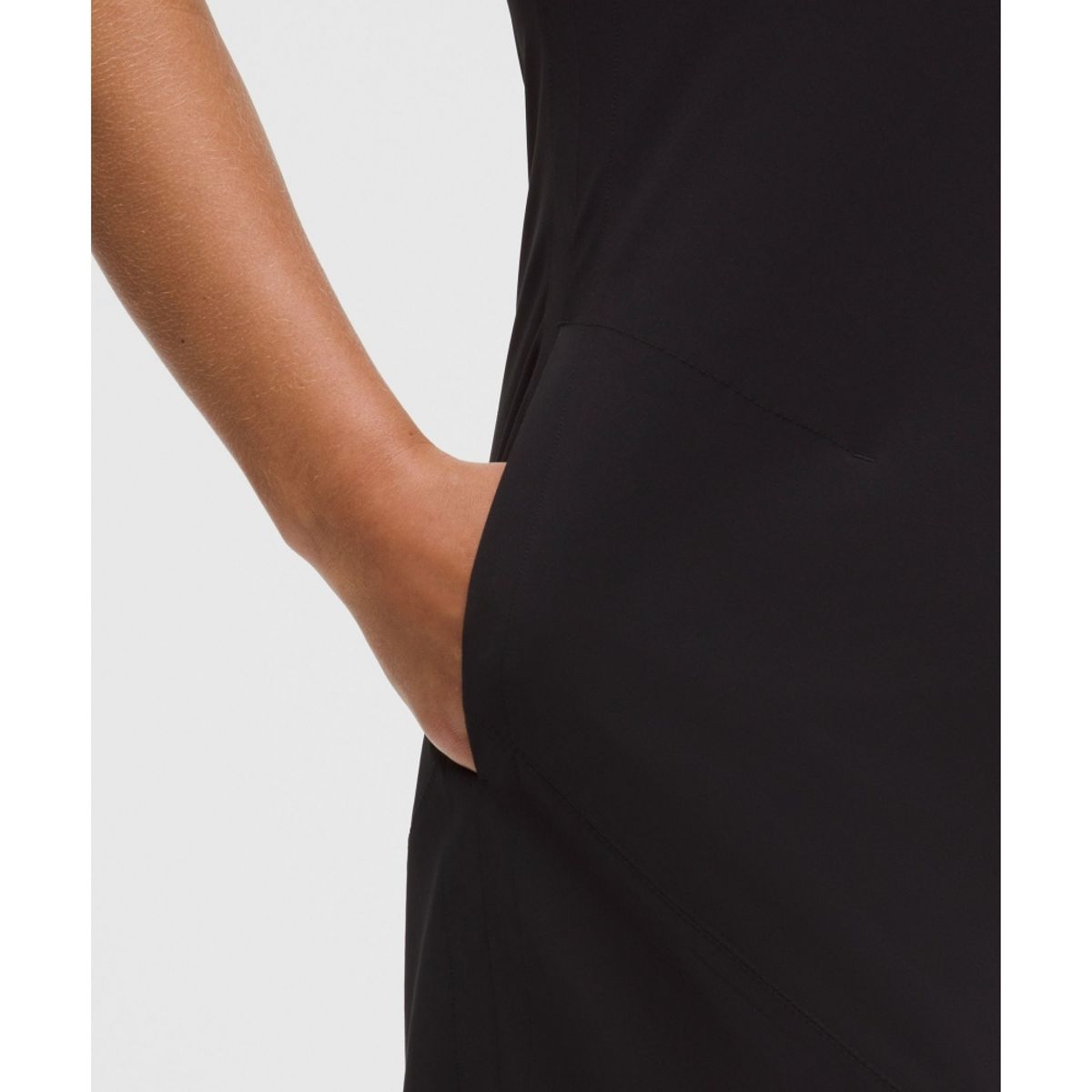룰루레몬(LULULEMON) 브리즐리 맥시 드레스​  BLK