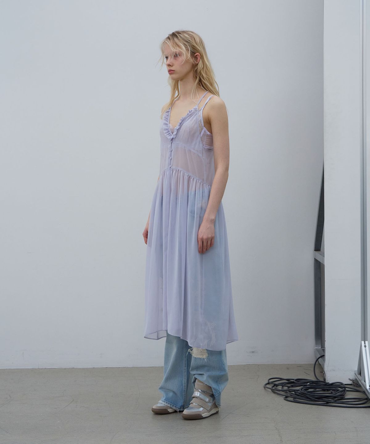 엘씨디씨티엠(LCDC™) MESH FRILL DRESS (LAVENDER)