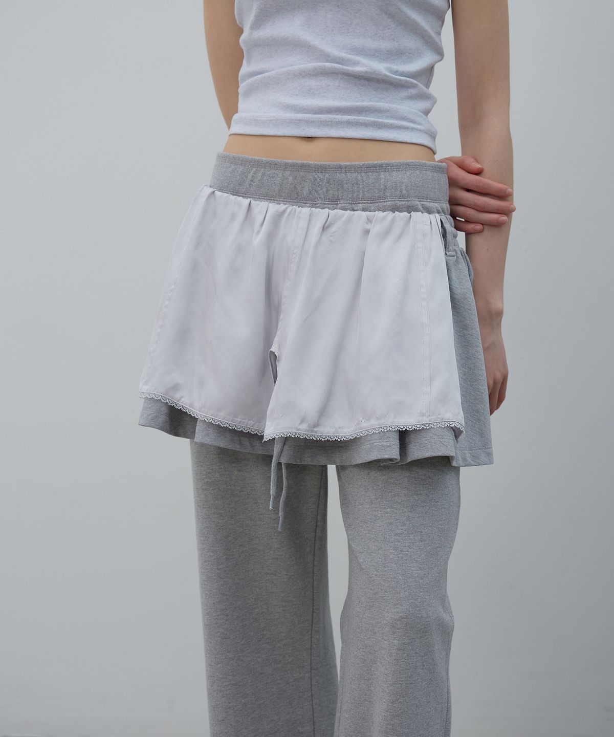 엘씨디씨티엠(LCDC™) LACE LAYERED JERSEY SKIRT (MELANGE GREY)