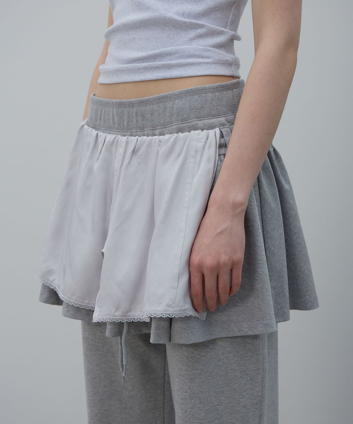 엘씨디씨티엠(LCDC™) LACE LAYERED JERSEY SKIRT (MELANGE GREY)