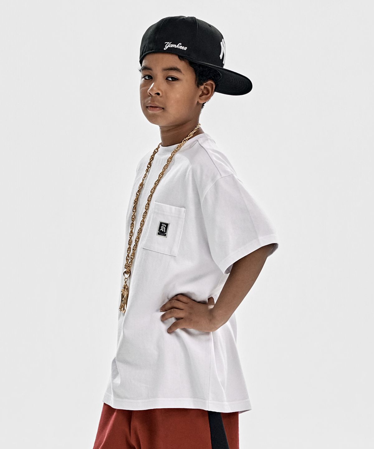 테이크이지 키즈(TAKEASY KIDS) 자이언트핏 포켓 티셔츠 (화이트)