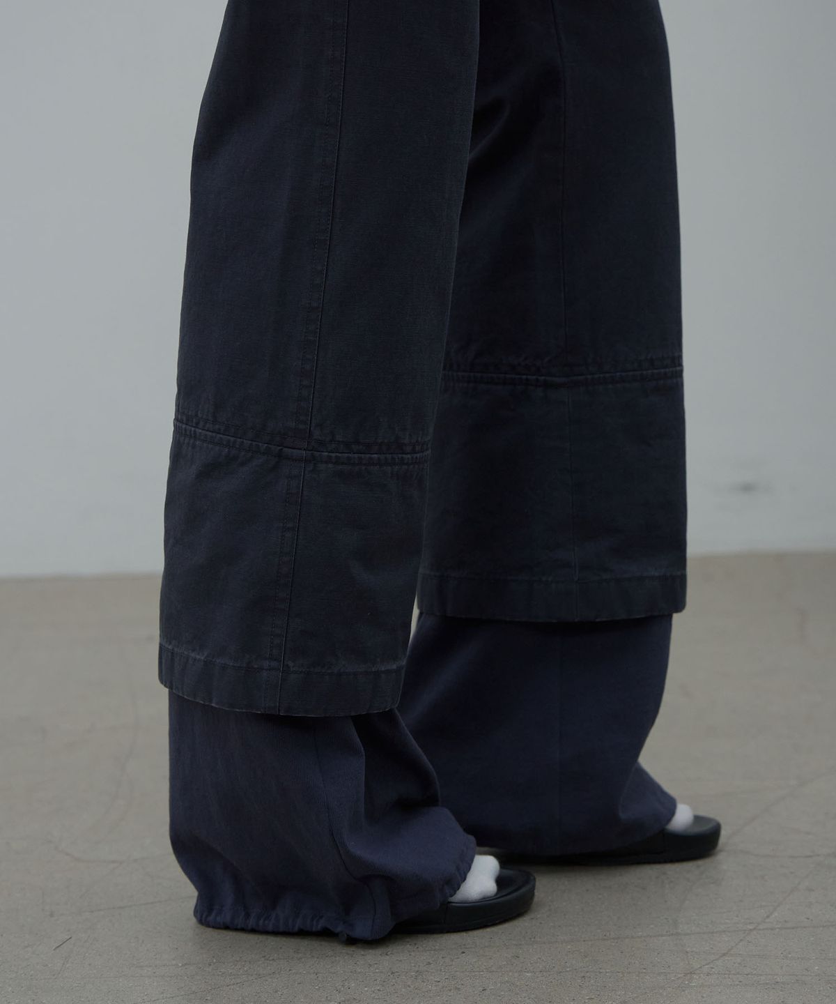 엘씨디씨티엠(LCDC™) LAYERED HEM STRING PANTS (DARK NAVY)
