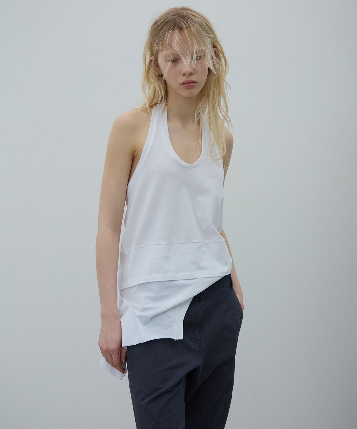 엘씨디씨티엠(LCDC™) SUMMER HALTER TOP (WHITE)