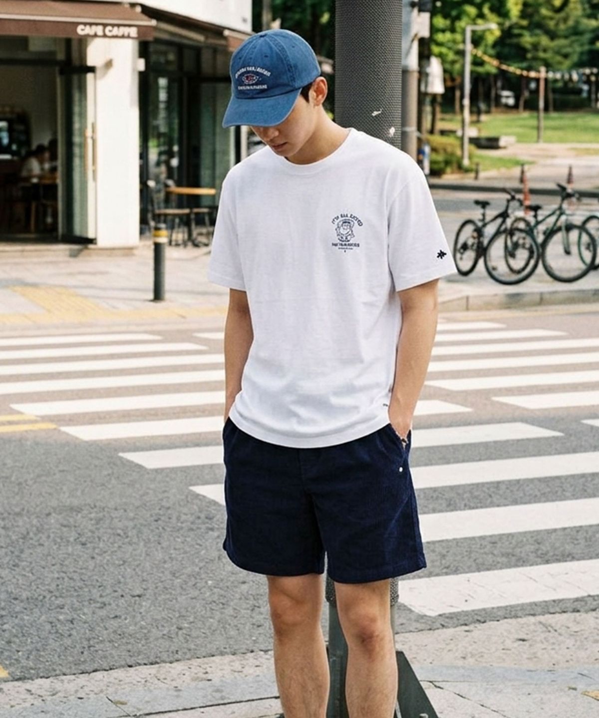 언리미트(UNLIMIT) NO WORRIES TEE (U26BTTS614)