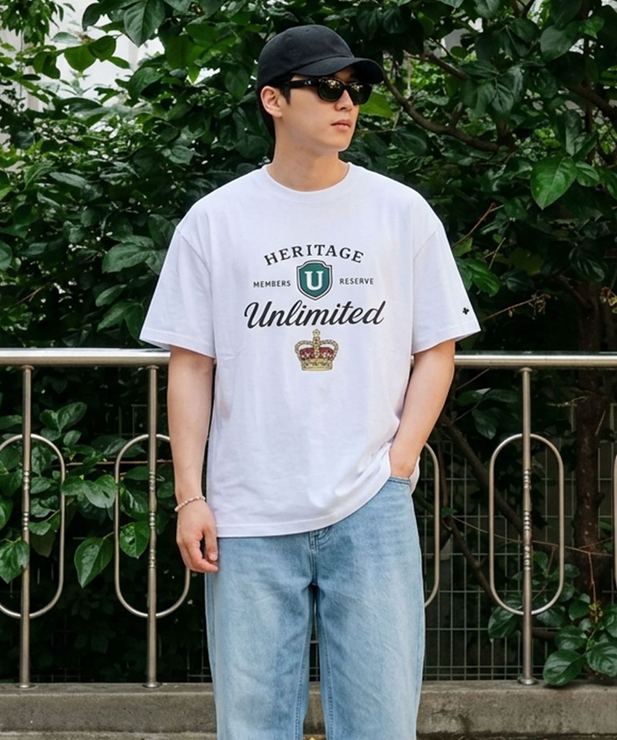 언리미트(UNLIMIT) CROWN TEE (U26BTTS606)