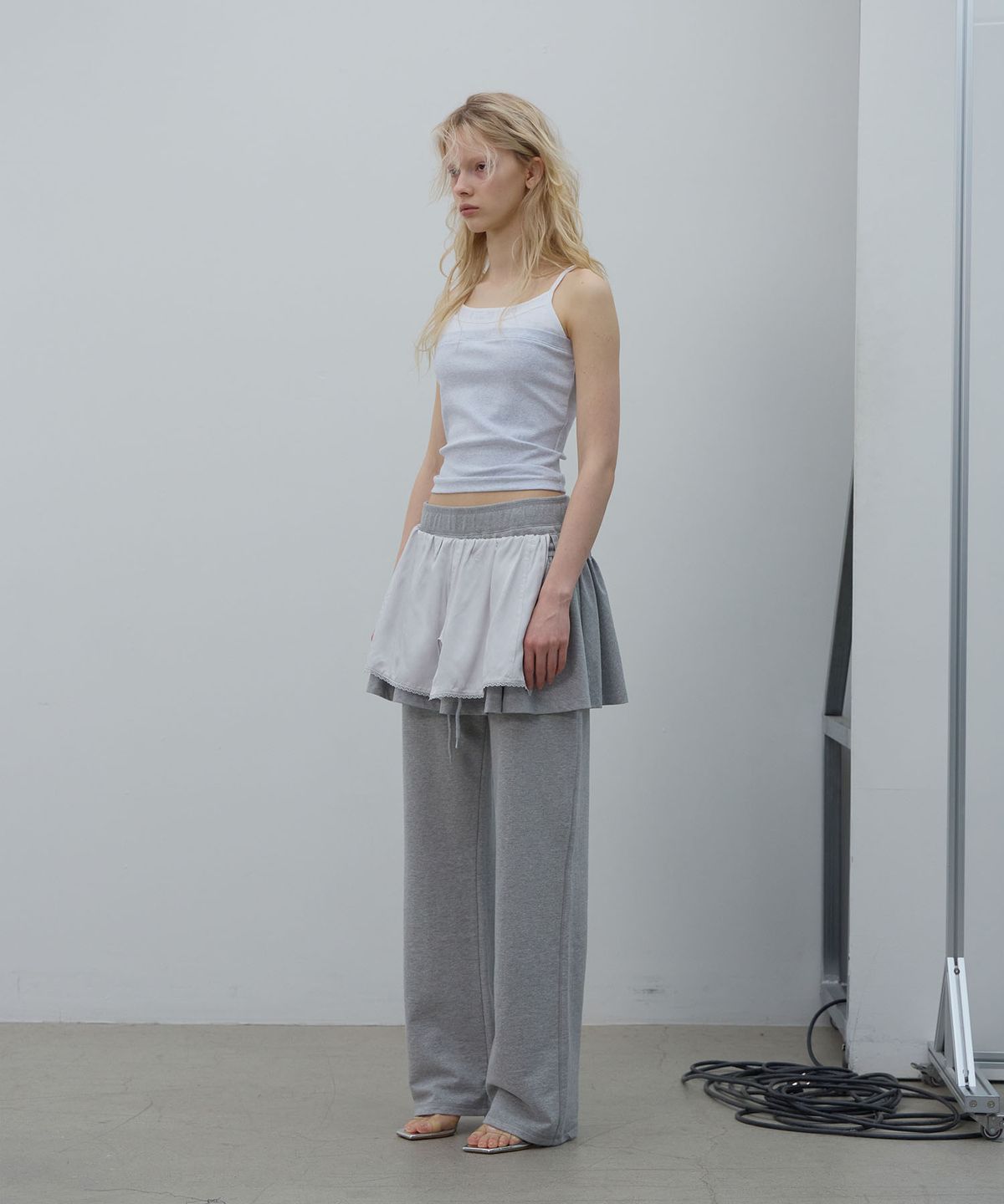 엘씨디씨티엠(LCDC™) TRIPLE LAYERED TOP (LIGHT GREY)