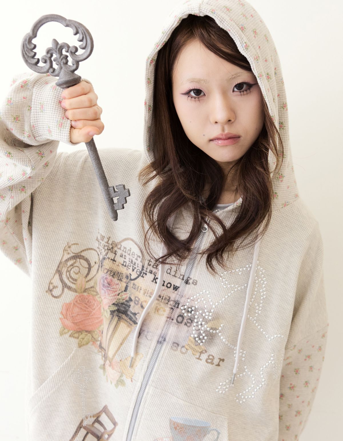 혼쿄(HONKYO) In Wonderland Stone Hoodie