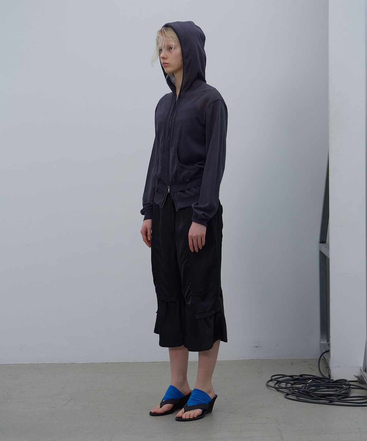 엘씨디씨티엠(LCDC™) SHEER KNIT HOODED CARDIGAN (DARK GREY)