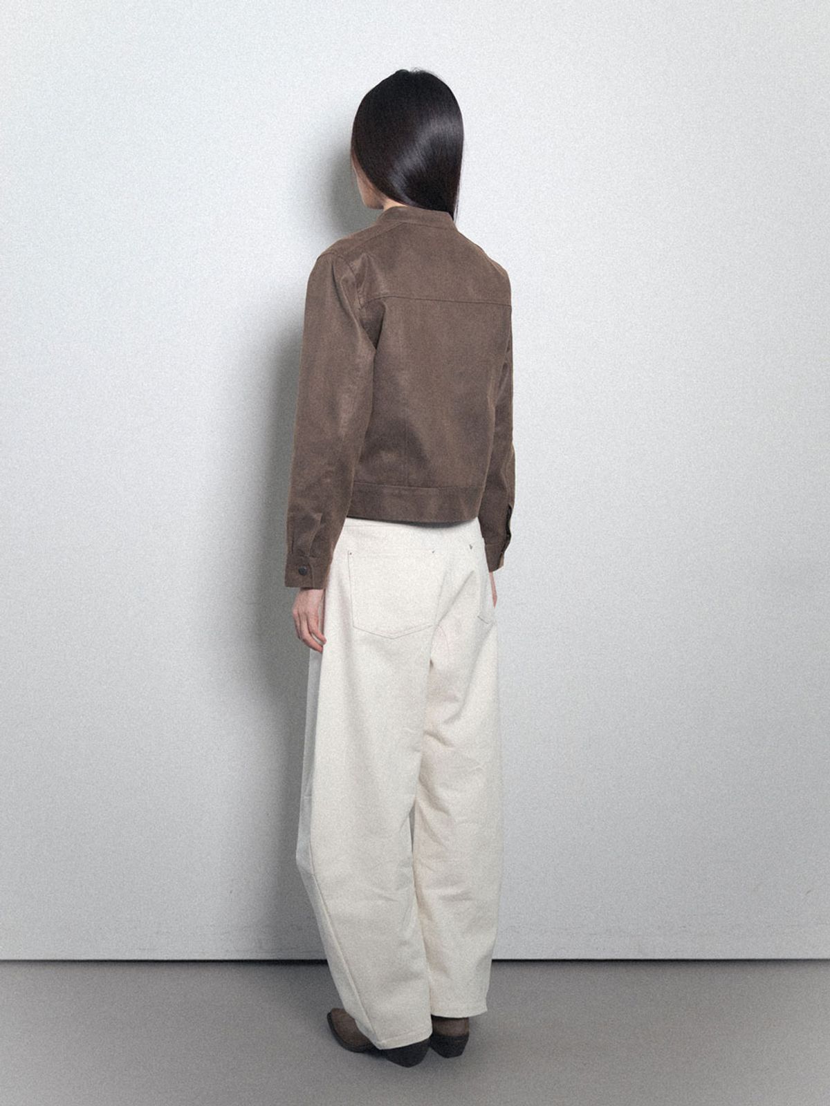 비수스(VISUS) Crack Leather Biker Jacket_Beige