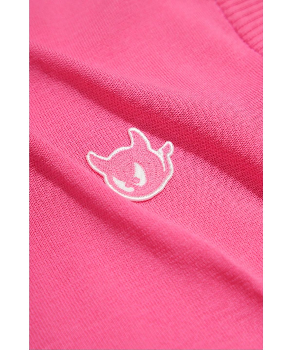 왁(WAAC) WAACKY V-neck Knit Vest WWWAM26200HPX
