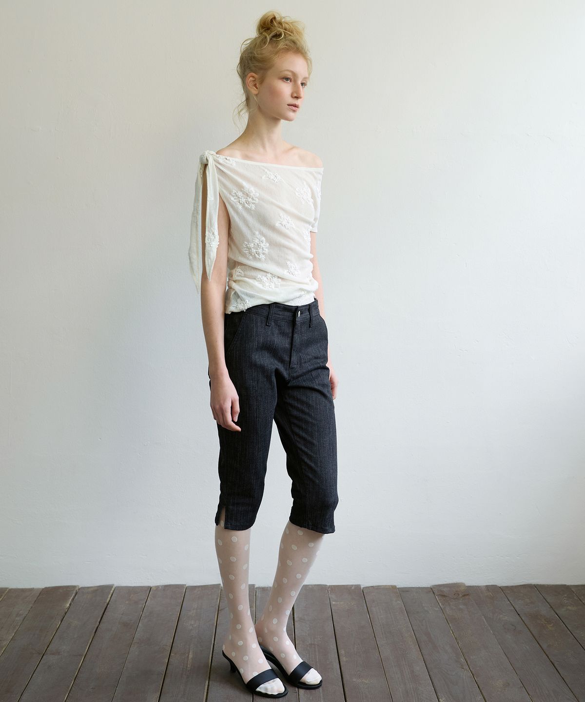 아옵트(AOPT) LACE WAIST BAND - OFF WHITE