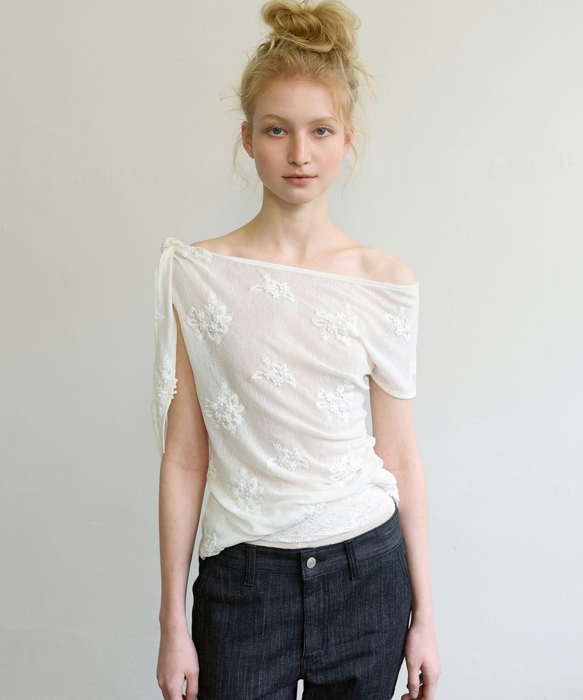아옵트(AOPT) LACE WAIST BAND - OFF WHITE