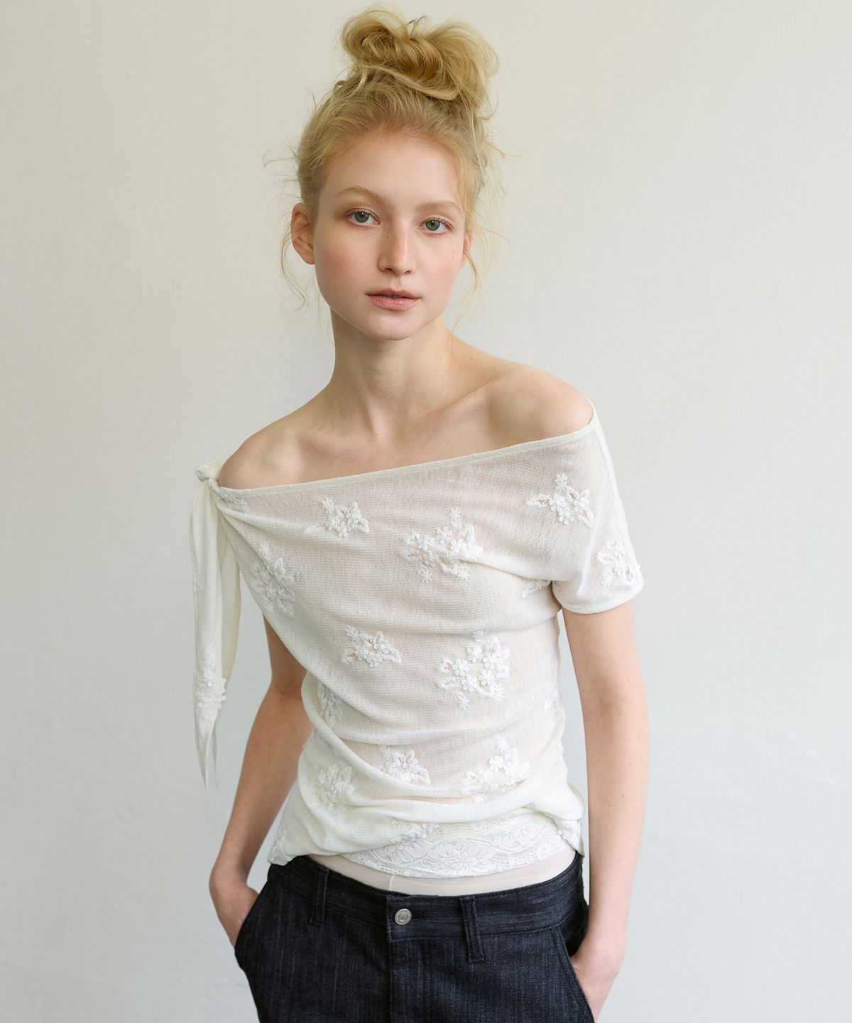 아옵트(AOPT) LACE WAIST BAND - OFF WHITE