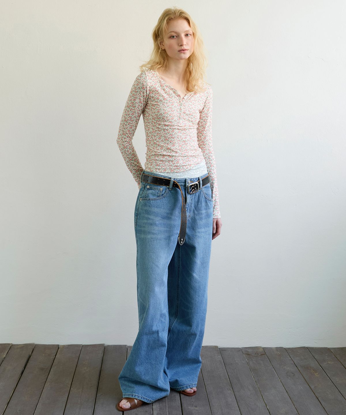 아옵트(AOPT) LACE WAIST BAND - SKY