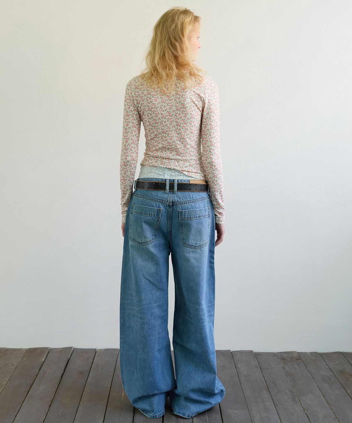아옵트(AOPT) LACE WAIST BAND - SKY