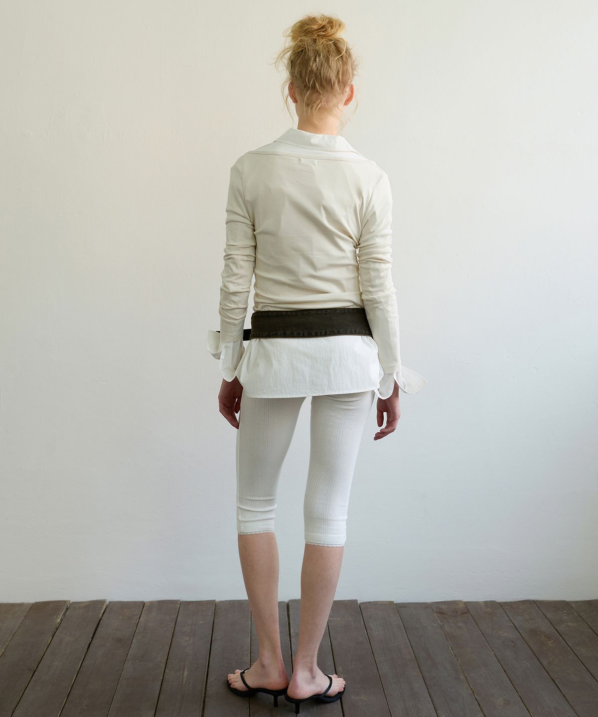 아옵트(AOPT) CAPRI RIBBED LEGGINGS - WHITE
