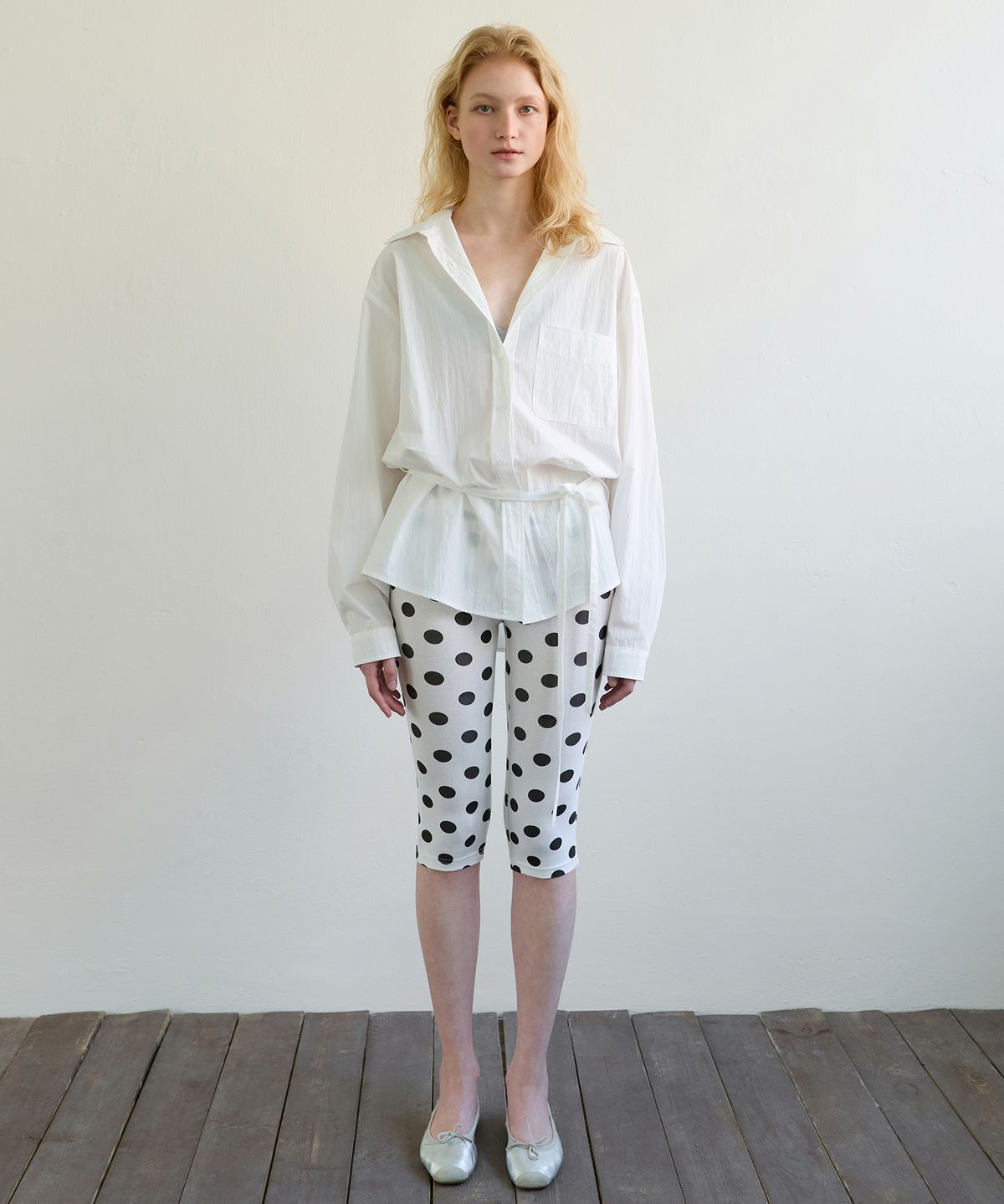 아옵트(AOPT) TWO-WAY TIE WAIST SHIRT - WHITE
