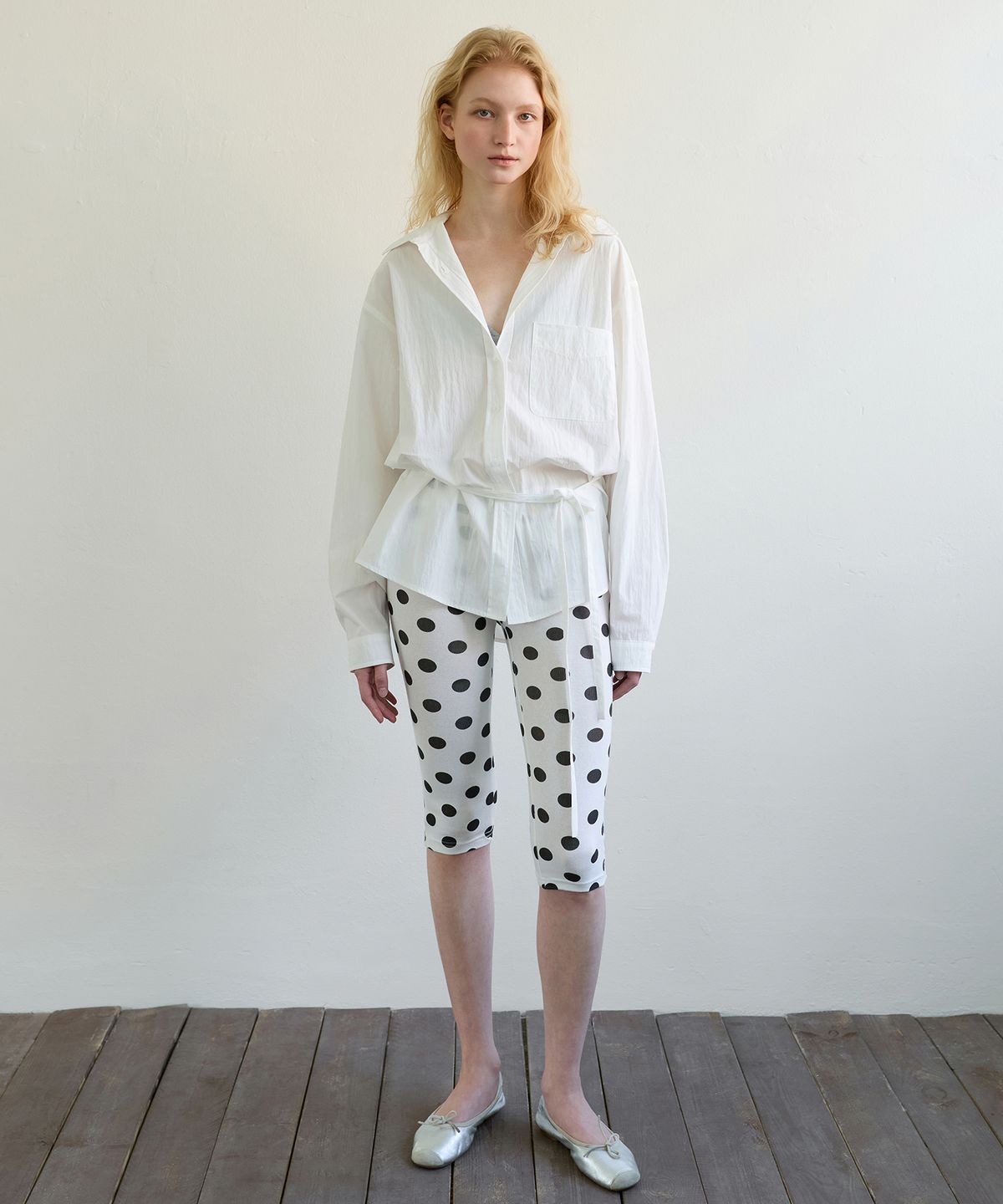 아옵트(AOPT) TWO-WAY TIE WAIST SHIRT - WHITE