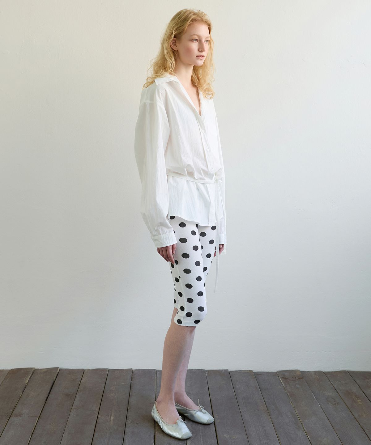 아옵트(AOPT) TWO-WAY TIE WAIST SHIRT - WHITE