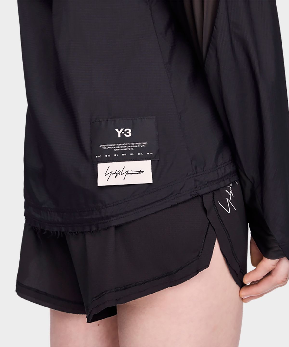 와이쓰리(Y-3) (W) W 러닝 로우 컷 재킷 블랙 W RUN JKT RC BLACK