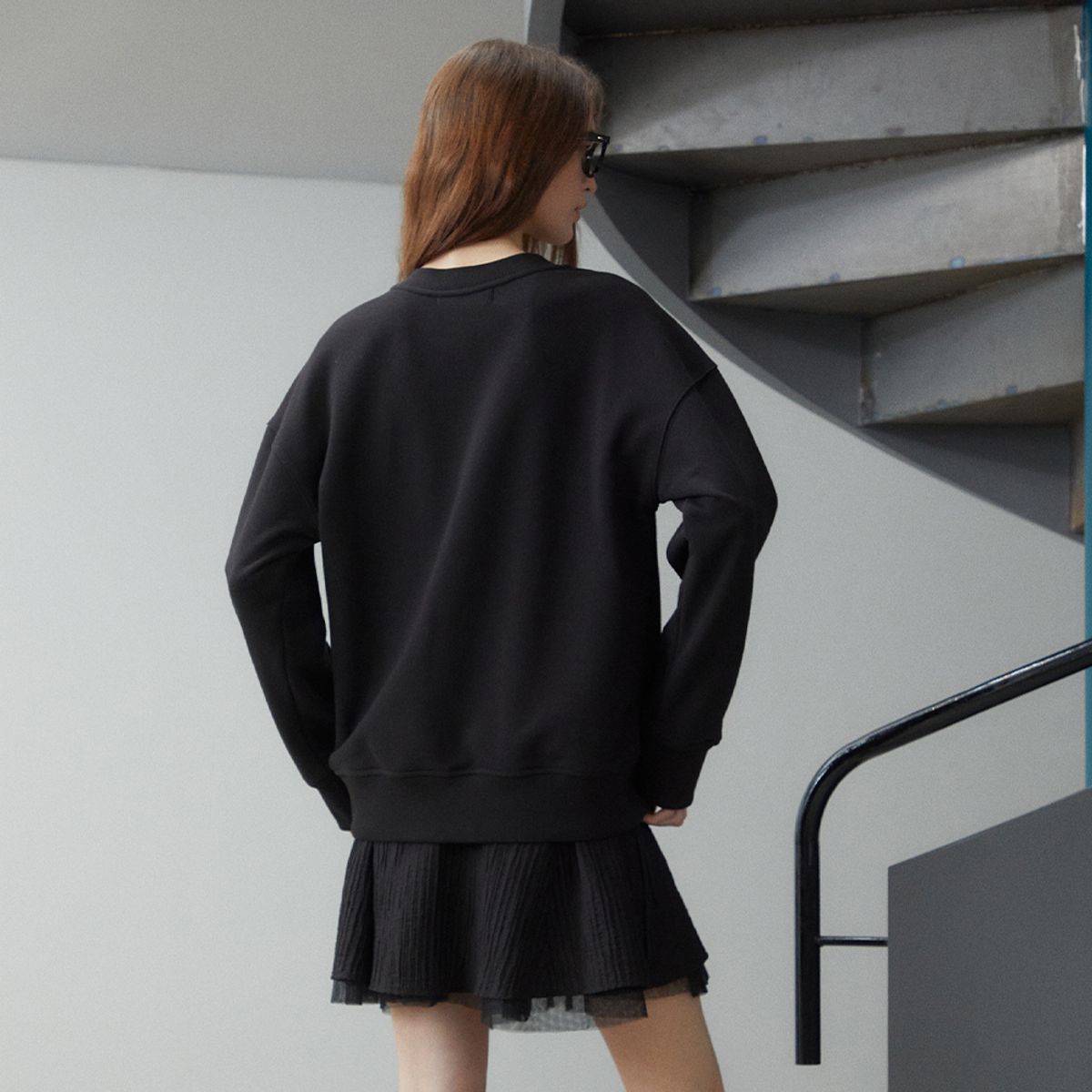 에고이스트(EGOIST) [CAPSULE LINE] 지퍼 디테일 오버핏 티셔츠 ES2CL361
