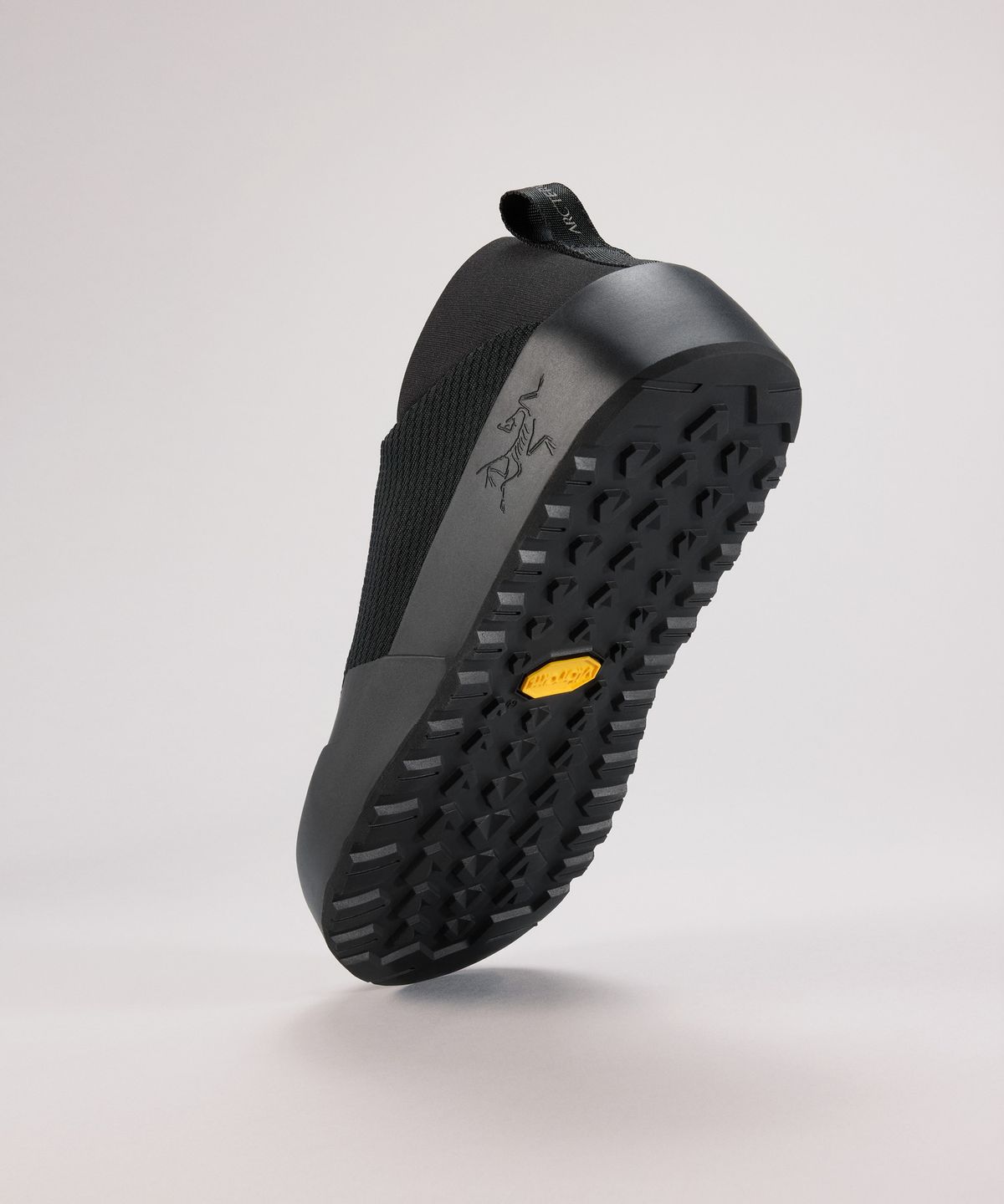 아크테릭스(ARCTERYX) 크래그 여성 - BLACK/BLACK / AFQSW10081
