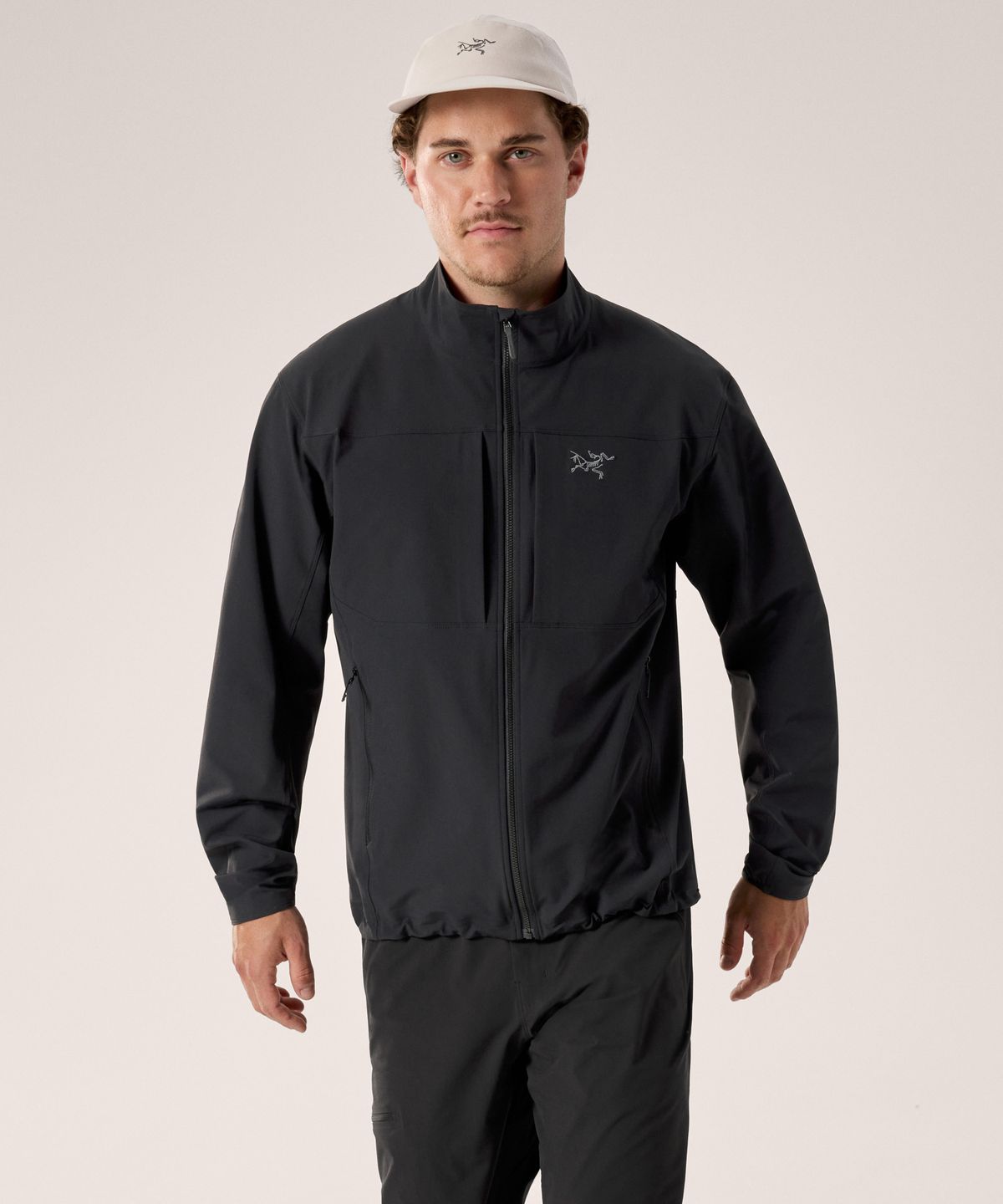아크테릭스(ARCTERYX) 감마 자켓 남성 - BLACK / AJQSM09908