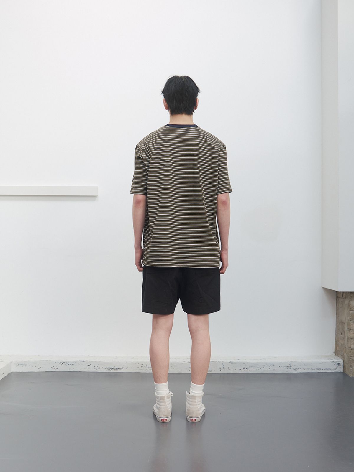기준 맨(KIJUN MEN) Soft Border Tee Khaki