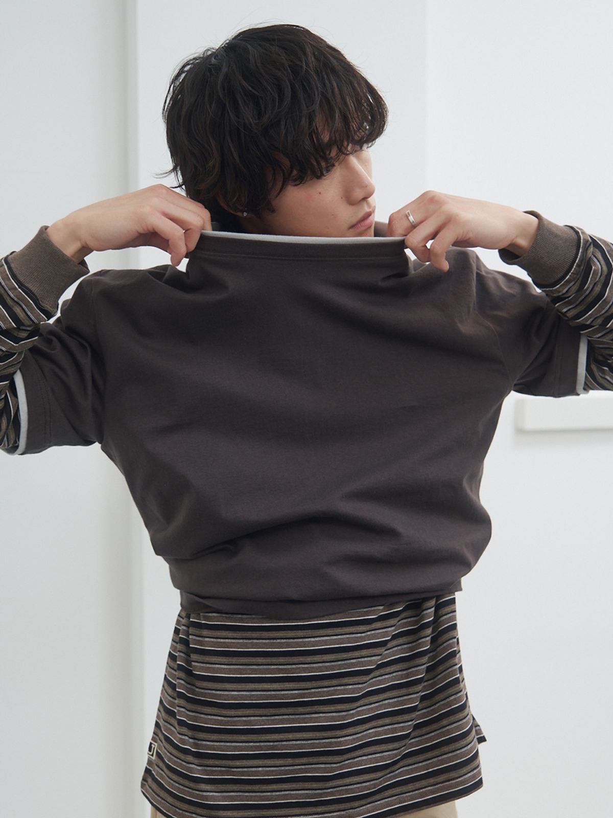 기준 맨(KIJUN MEN) Double Layered Tee Brown
