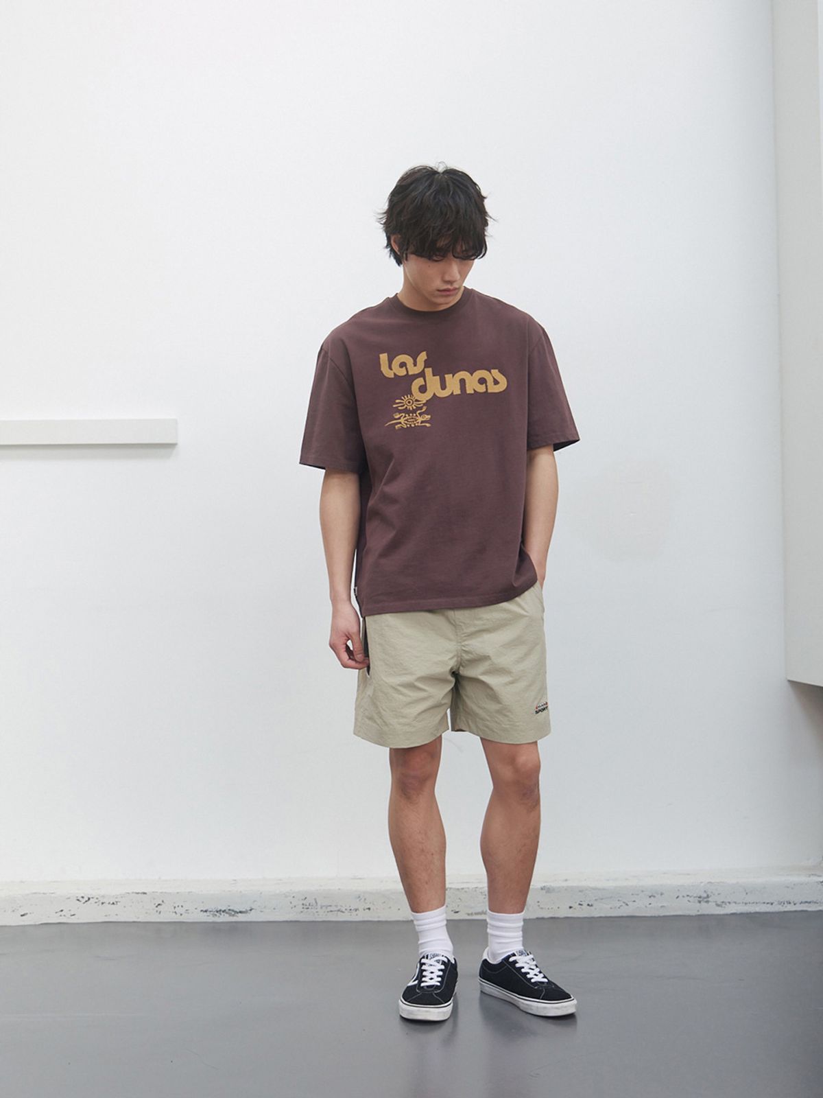 기준 맨(KIJUN MEN) Las Dunas Tee Brown