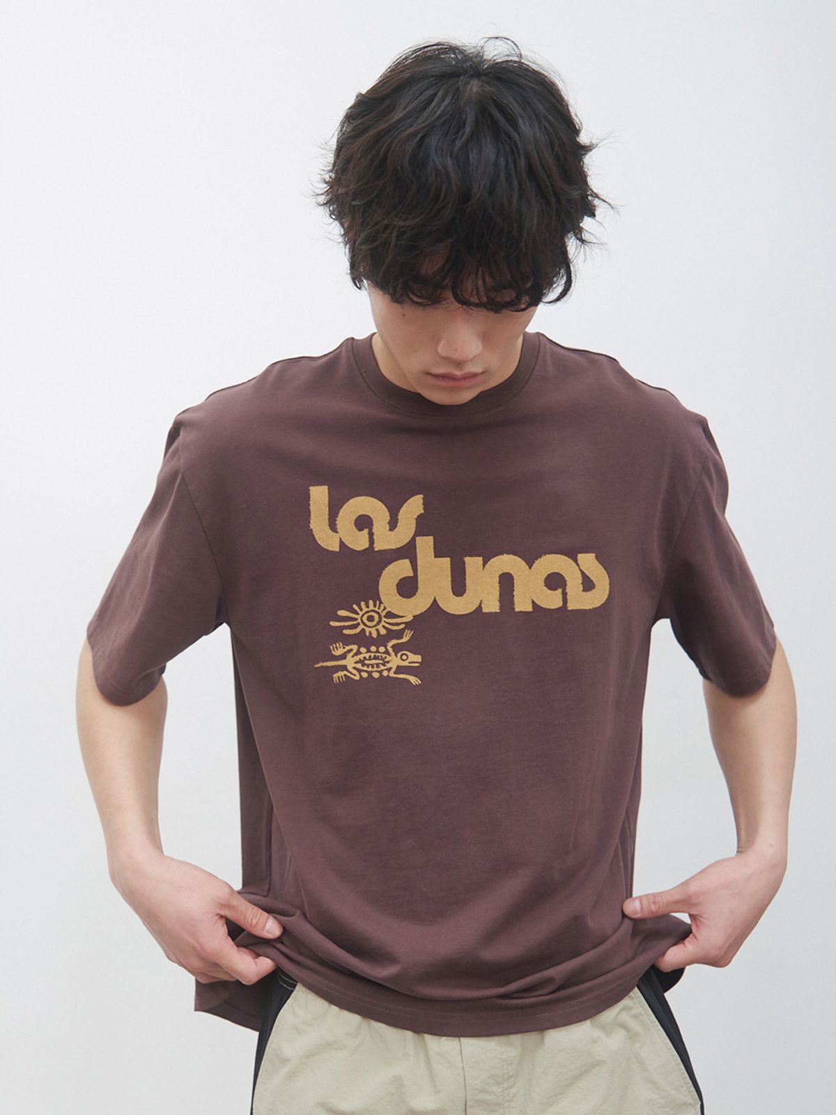 기준 맨(KIJUN MEN) Las Dunas Tee Brown