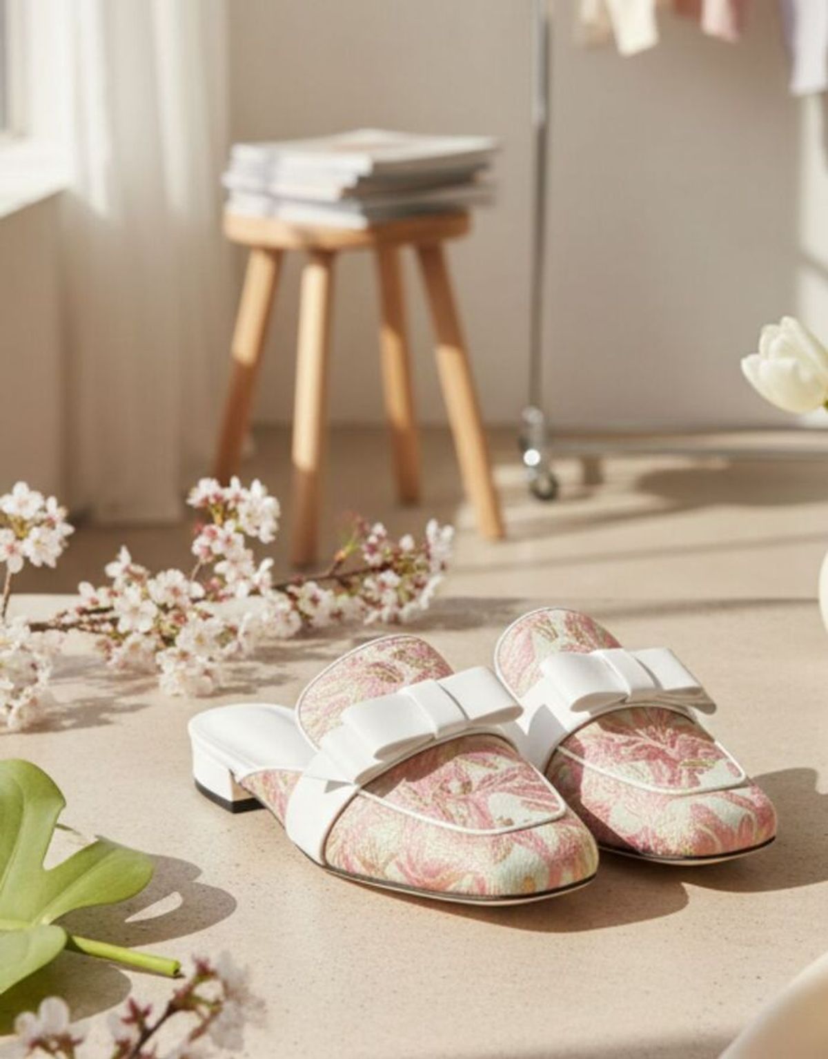 인더발코니(IN THE BALCONY) 26 CLOVERIE - orange Blossom