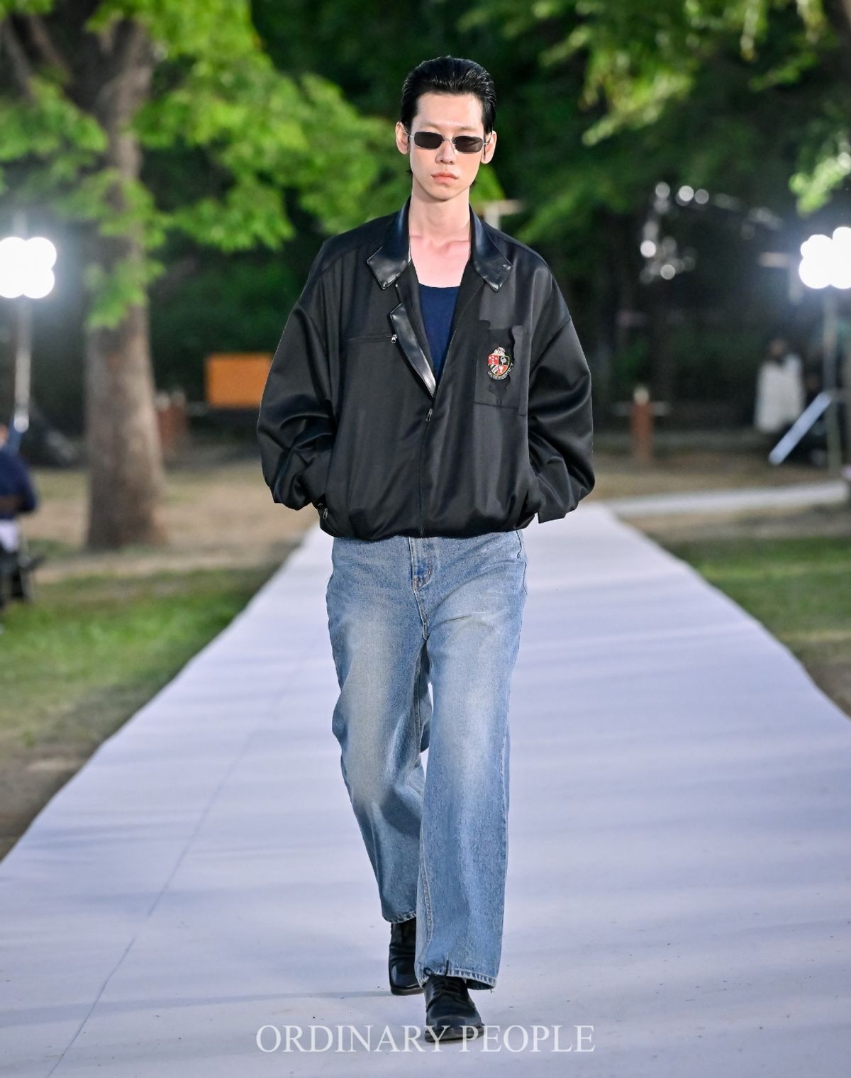 오디너리피플(ORDINARY PEOPLE) RE : Wappen Panel Harrington Jacket [BLACK]